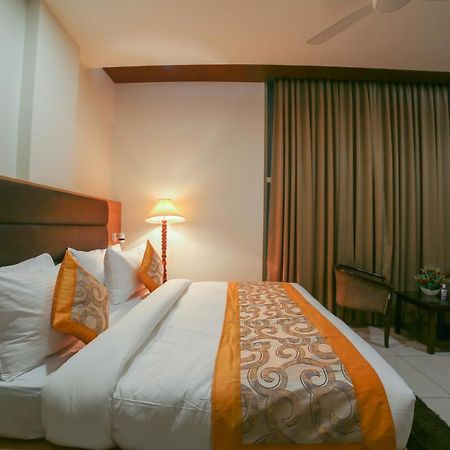Hotel Grand Regency By Jmd Group Near Delhi Igi Airport New Delhi Exterior photo